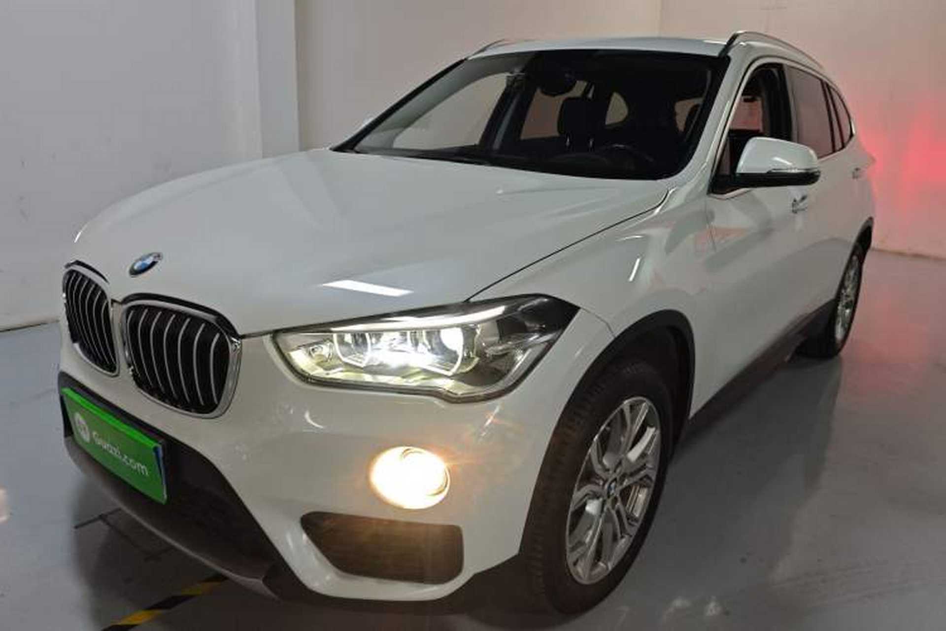 Used BMW X1 2018 sDrive20Li Leading Model Front Left 45 Deg