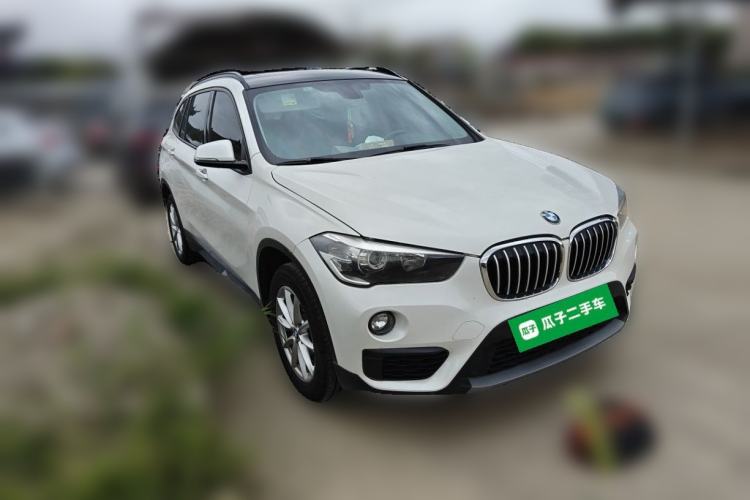 Used BMW X1 2018 sDrive18Li Fashion Model Front Right 45 Deg