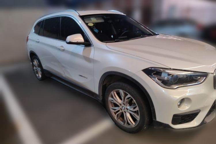 Used BMW X1 2018 sDrive20Li Leading Model Front Right 45 Deg
