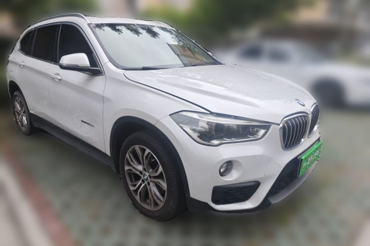 Used BMW X1 2018 sDrive20Li Leading Model Front Right 45 Deg