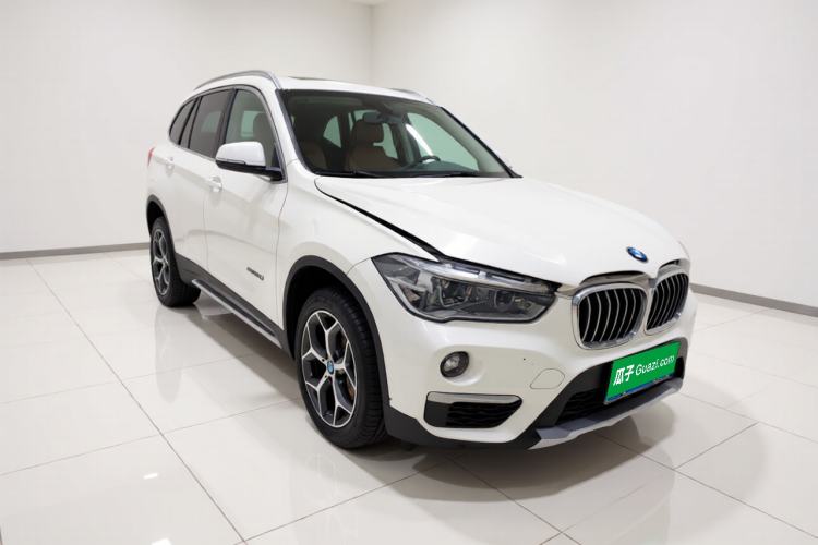 Used BMW X1 2018 xDrive20Li Luxury Edition Front Right 45 Deg