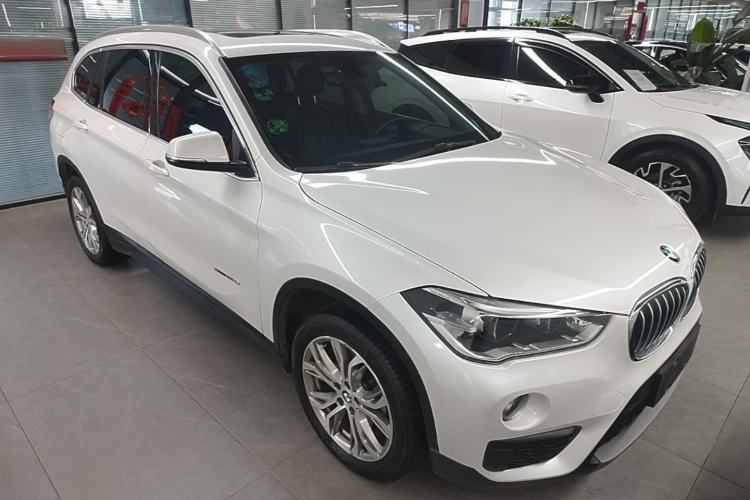 Used BMW X1 2018 sDrive20Li Leading Model Front Right 45 Deg