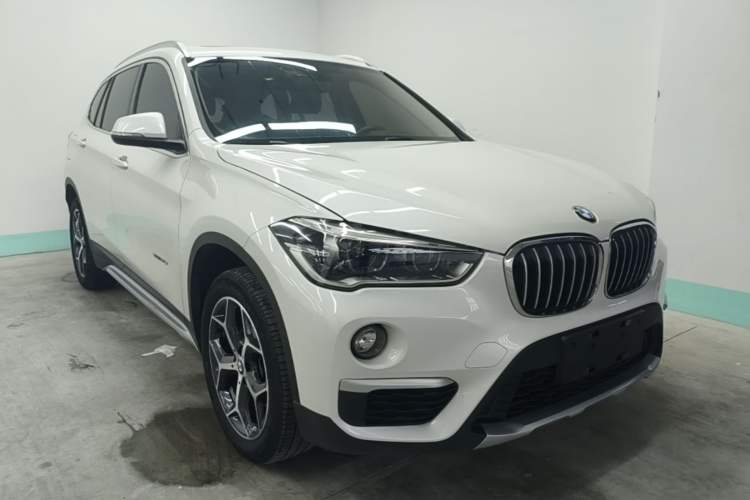 Used BMW X1 2018 sDrive18Li Luxury Model Front Right 45 Deg