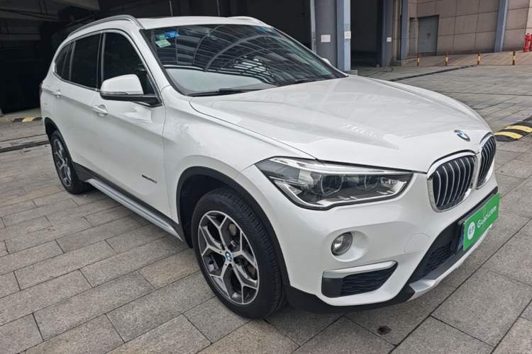 Used BMW X1 2018 sDrive18Li Luxury Model Front Right 45 Deg