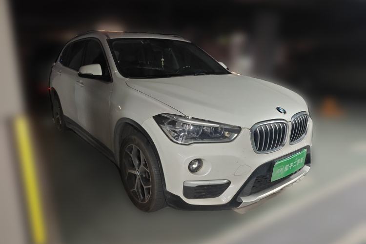 Used BMW X1 2018 sDrive18Li Luxury Model Front Right 45 Deg
