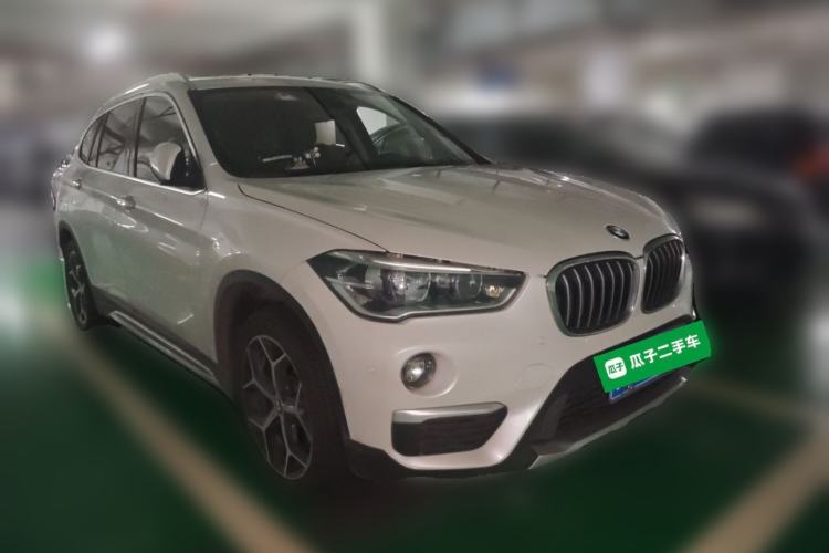 Used BMW X1 2018 sDrive18Li Luxury Model Front Right 45 Deg