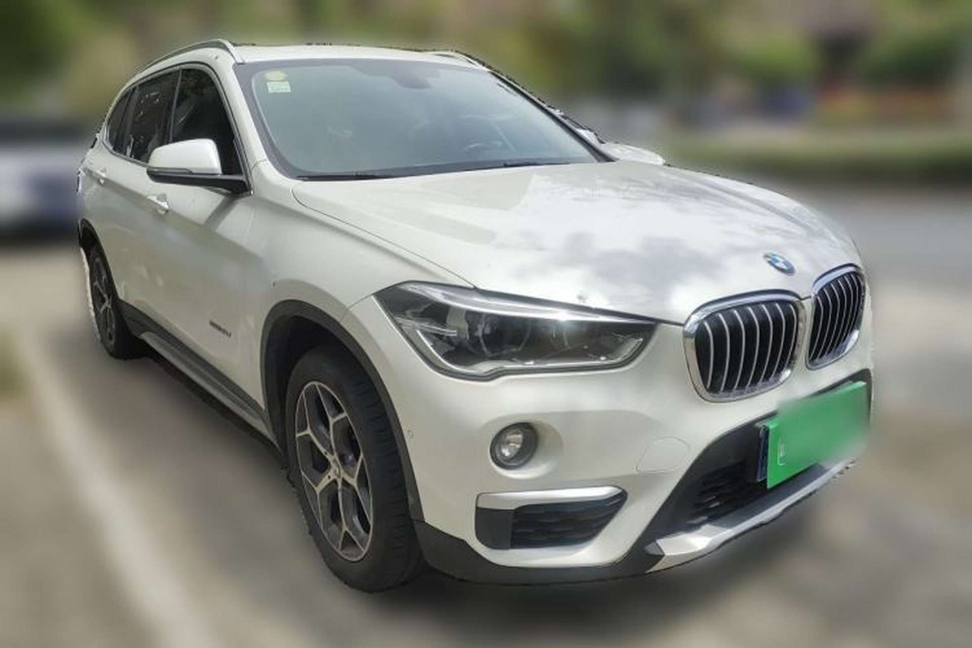 Used BMW X1 2018 sDrive18Li Luxury Model Front Right 45 Deg