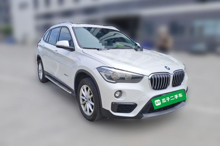 Used BMW X1 2018 sDrive18Li Fashion Model Front Right 45 Deg