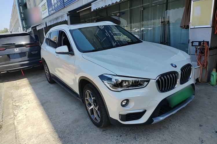 Used BMW X1 2018 xDrive20Li Luxury Edition Front Right 45 Deg