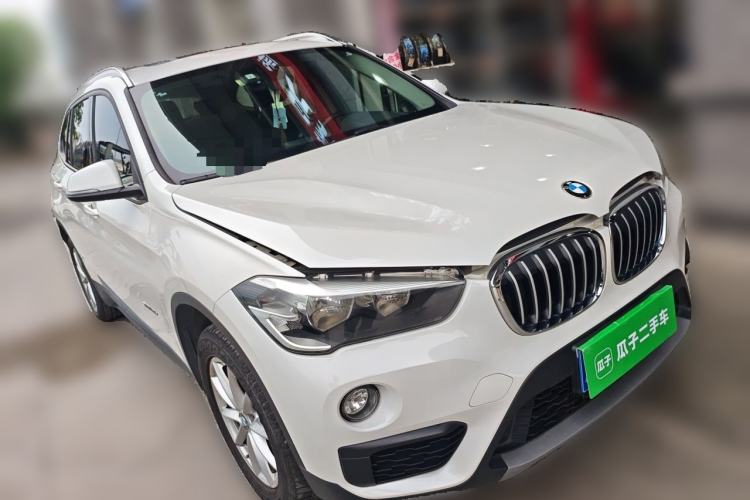 Used BMW X1 2018 sDrive18Li Fashion Model Front Right 45 Deg