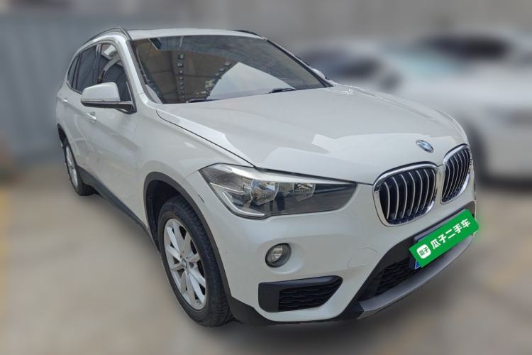 Used BMW X1 2018 sDrive18Li Fashion Model Front Right 45 Deg