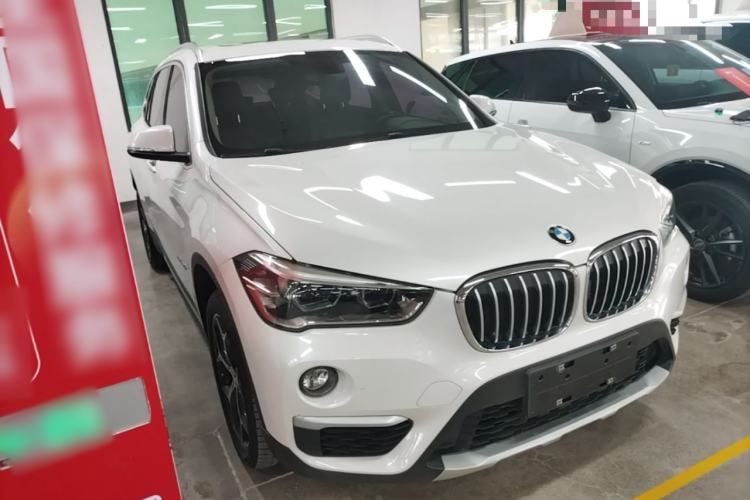 Used BMW X1 2018 xDrive20Li Luxury Edition Front Right 45 Deg