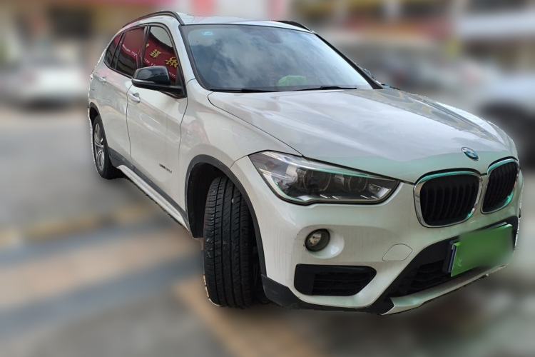 Used BMW X1 2018 sDrive18Li Luxury Model Front Right 45 Deg