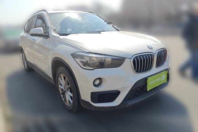 Used BMW X1 2018 sDrive18Li Fashion Model Front Right 45 Deg