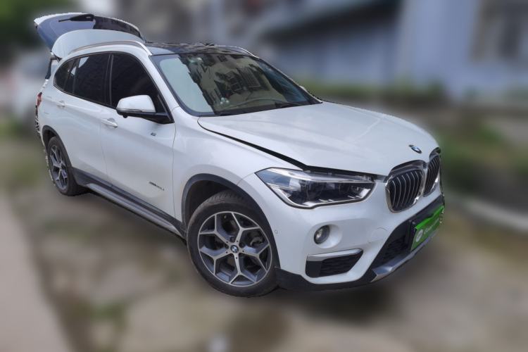 Used BMW X1 2018 xDrive20Li Luxury Edition Front Right 45 Deg