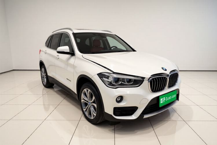 Used BMW X1 2018 sDrive20Li Leading Model Front Right 45 Deg