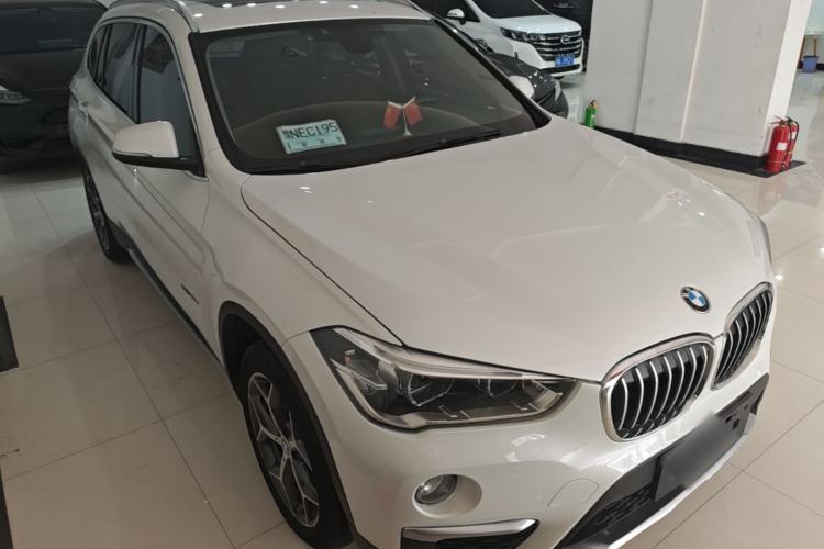 Used BMW X1 2018 sDrive18Li Luxury Model Front Right 45 Deg