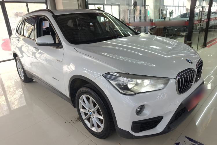 Used BMW X1 2018 sDrive18Li Fashion Model Front Right 45 Deg