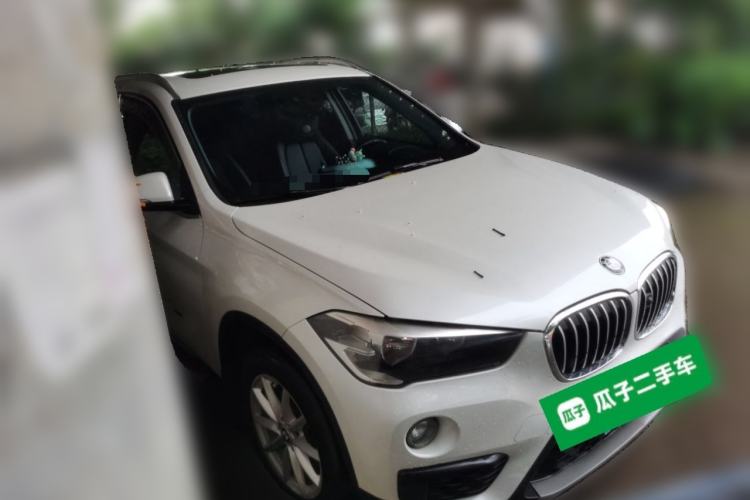 Used BMW X1 2018 sDrive18Li Fashion Model Front Right 45 Deg