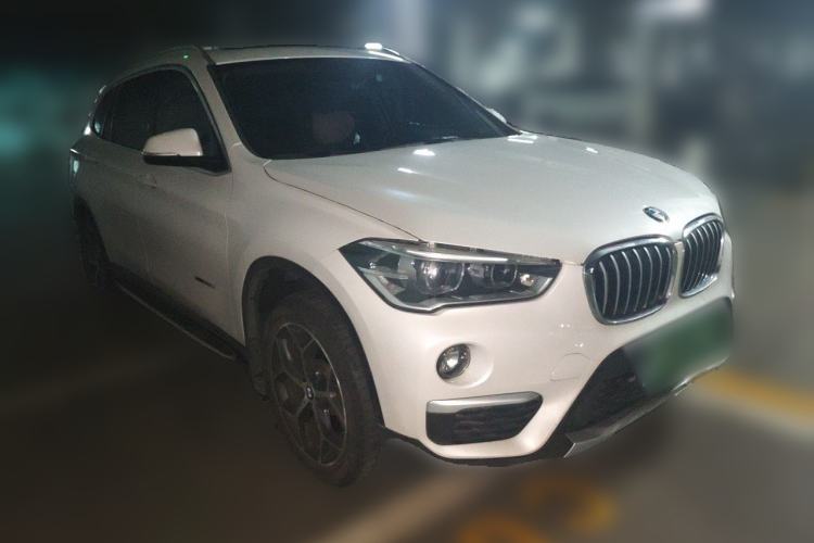 Used BMW X1 2018 xDrive20Li Luxury Edition Front Right 45 Deg