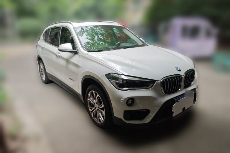 Used BMW X1 2018 sDrive20Li Leading Model Front Right 45 Deg