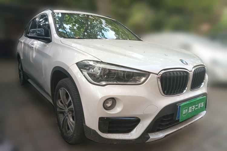 Used BMW X1 2018 xDrive20Li Luxury Edition Front Right 45 Deg