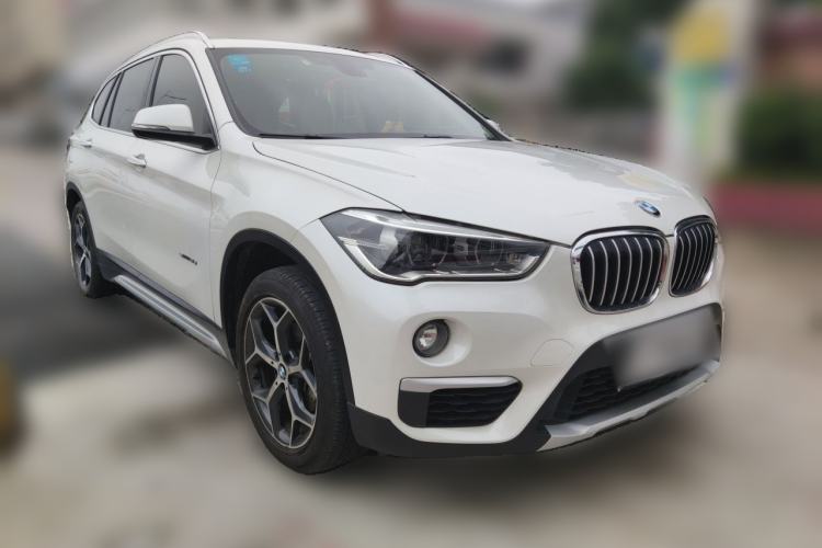 Used BMW X1 2018 sDrive18Li Luxury Model Front Right 45 Deg