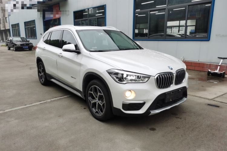 Used BMW X1 2018 xDrive20Li Luxury Model Front Right 45 Deg