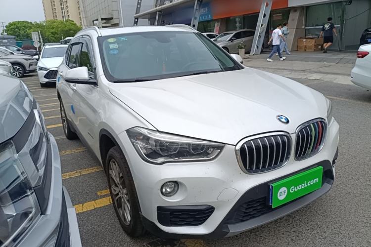 Used BMW X1 2018 sDrive20Li Leading Model Front Right 45 Deg