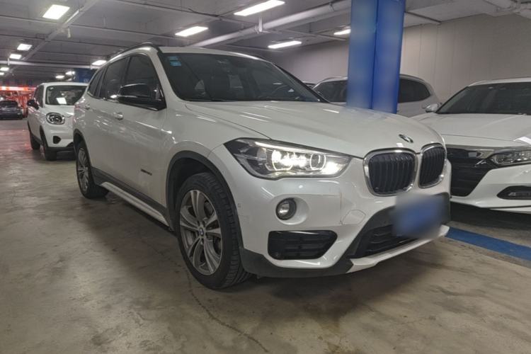 Used BMW X1 2018 xDrive20Li Luxury Model Front Right 45 Deg