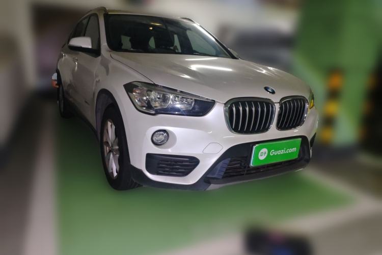 Used BMW X1 2018 sDrive18Li Fashion Model Front Right 45 Deg