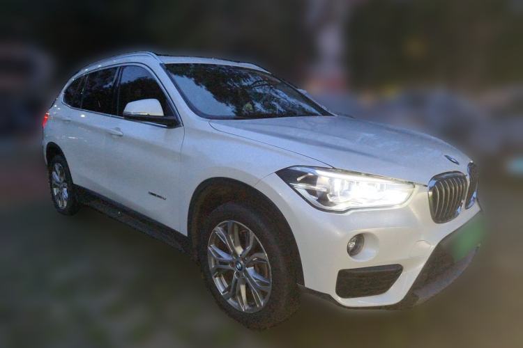 Used BMW X1 2018 sDrive20Li Leading Model Front Right 45 Deg