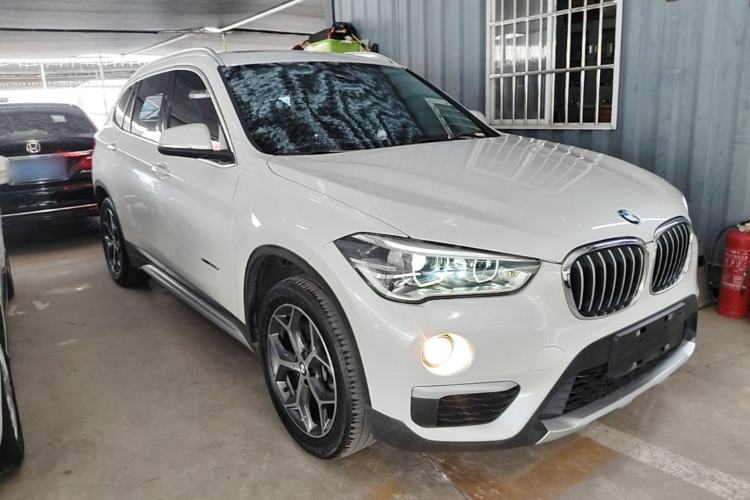 Used BMW X1 2018 sDrive18Li Luxury Model Front Right 45 Deg