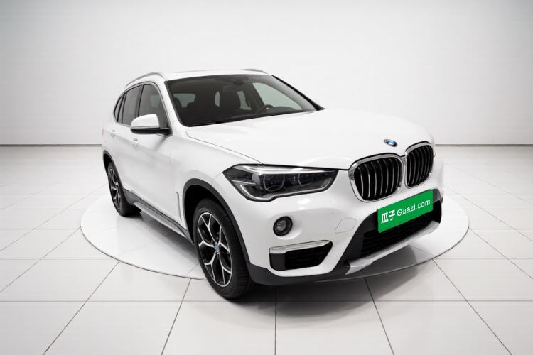 Used BMW X1 2018 xDrive20Li Luxury Edition Front Right 45 Deg