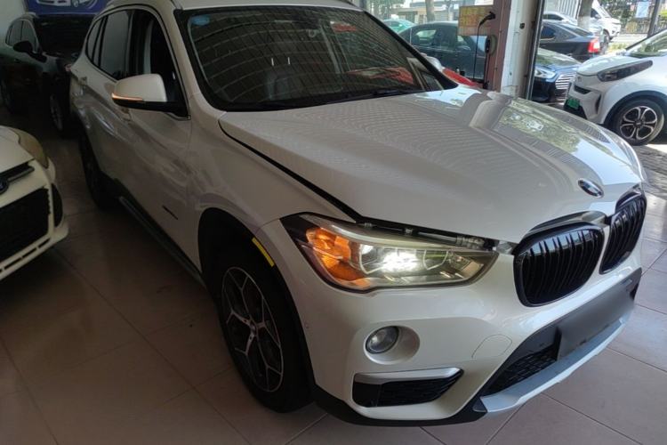 Used BMW X1 2018 xDrive20Li Luxury Model Front Right 45 Deg
