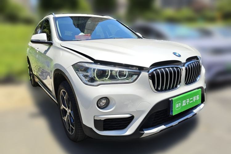 Used BMW X1 2018 xDrive20Li Luxury Edition Front Right 45 Deg