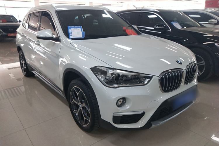 Used BMW X1 2018 sDrive18Li Luxury Model Front Right 45 Deg