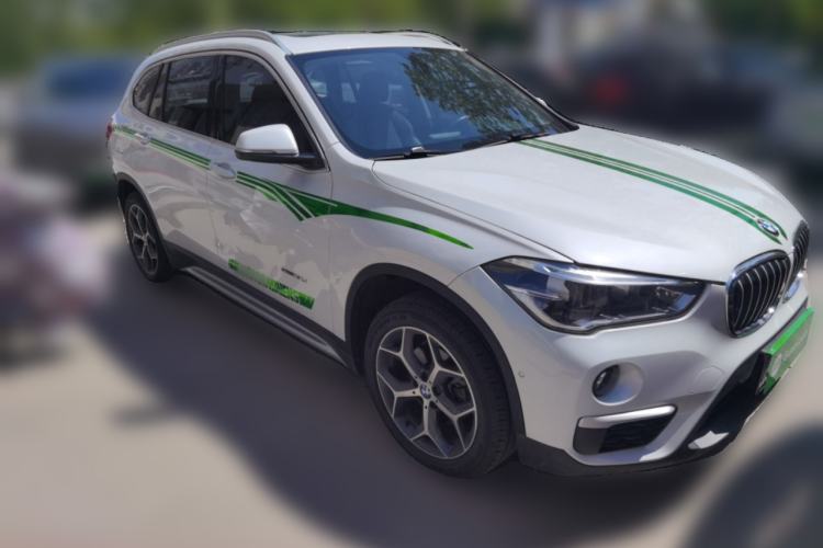 Used BMW X1 2018 sDrive18Li Luxury Model Front Right 45 Deg