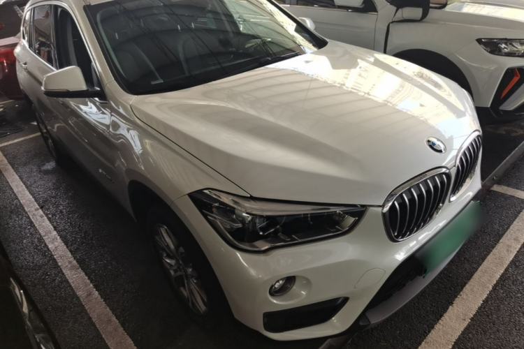 Used BMW X1 2018 sDrive20Li Leading Model Front Right 45 Deg