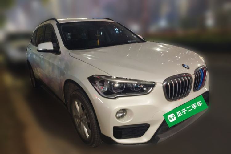 Used BMW X1 2018 sDrive18Li Fashion Model Front Right 45 Deg