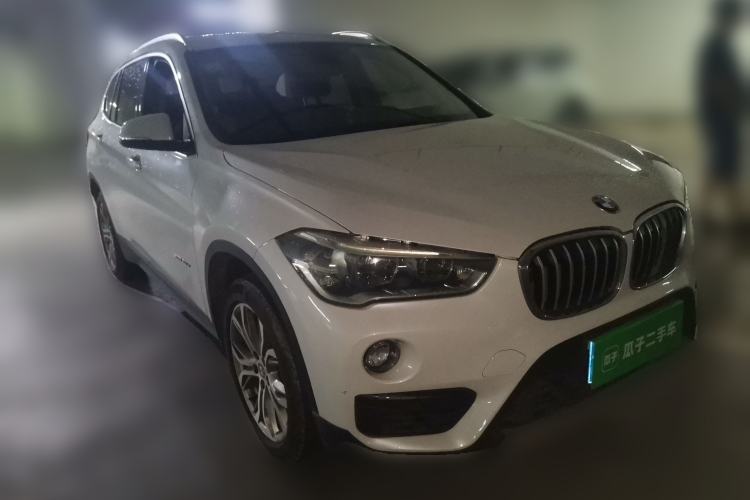 Used BMW X1 2018 sDrive20Li Leading Model Front Right 45 Deg