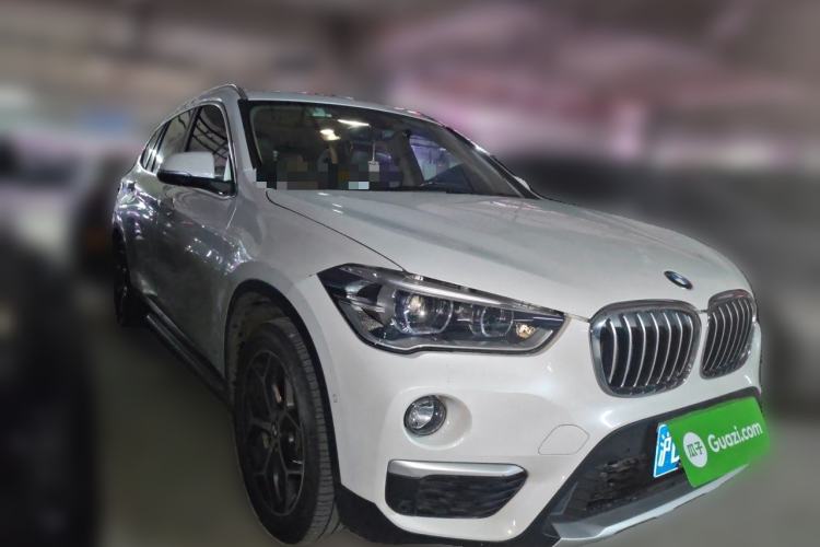Used BMW X1 2018 xDrive20Li Luxury Model Front Right 45 Deg