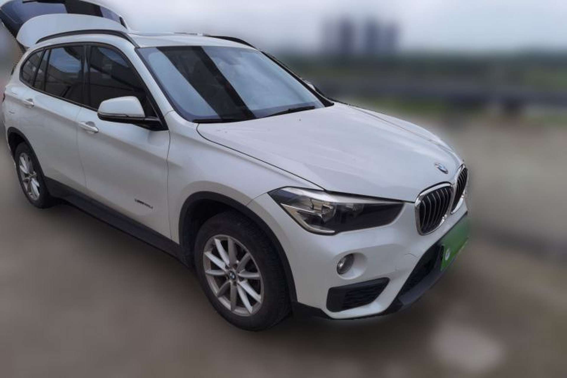 Used BMW X1 2018 sDrive18Li Fashion Model Front Right 45 Deg