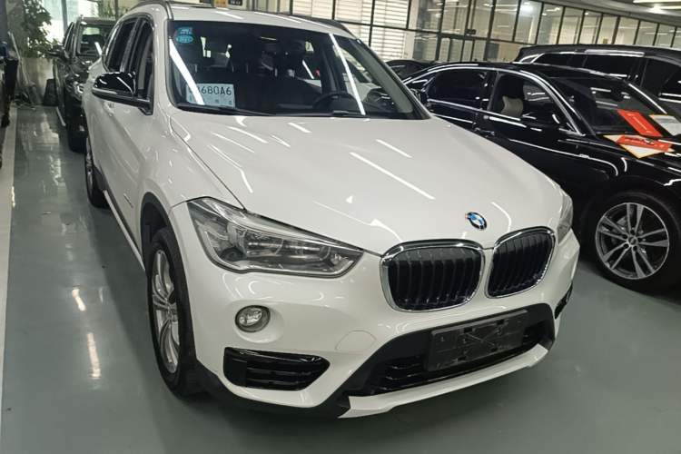Used BMW X1 2018 xDrive20Li Luxury Edition Front Right 45 Deg