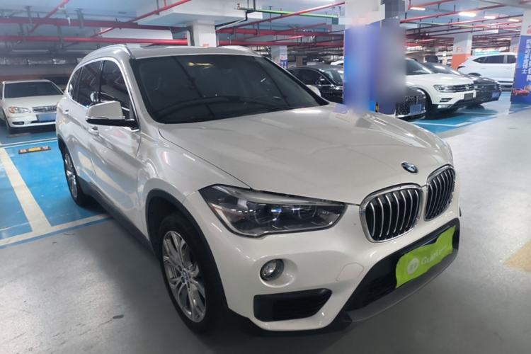 Used BMW X1 2018 sDrive20Li Leading Model Front Right 45 Deg