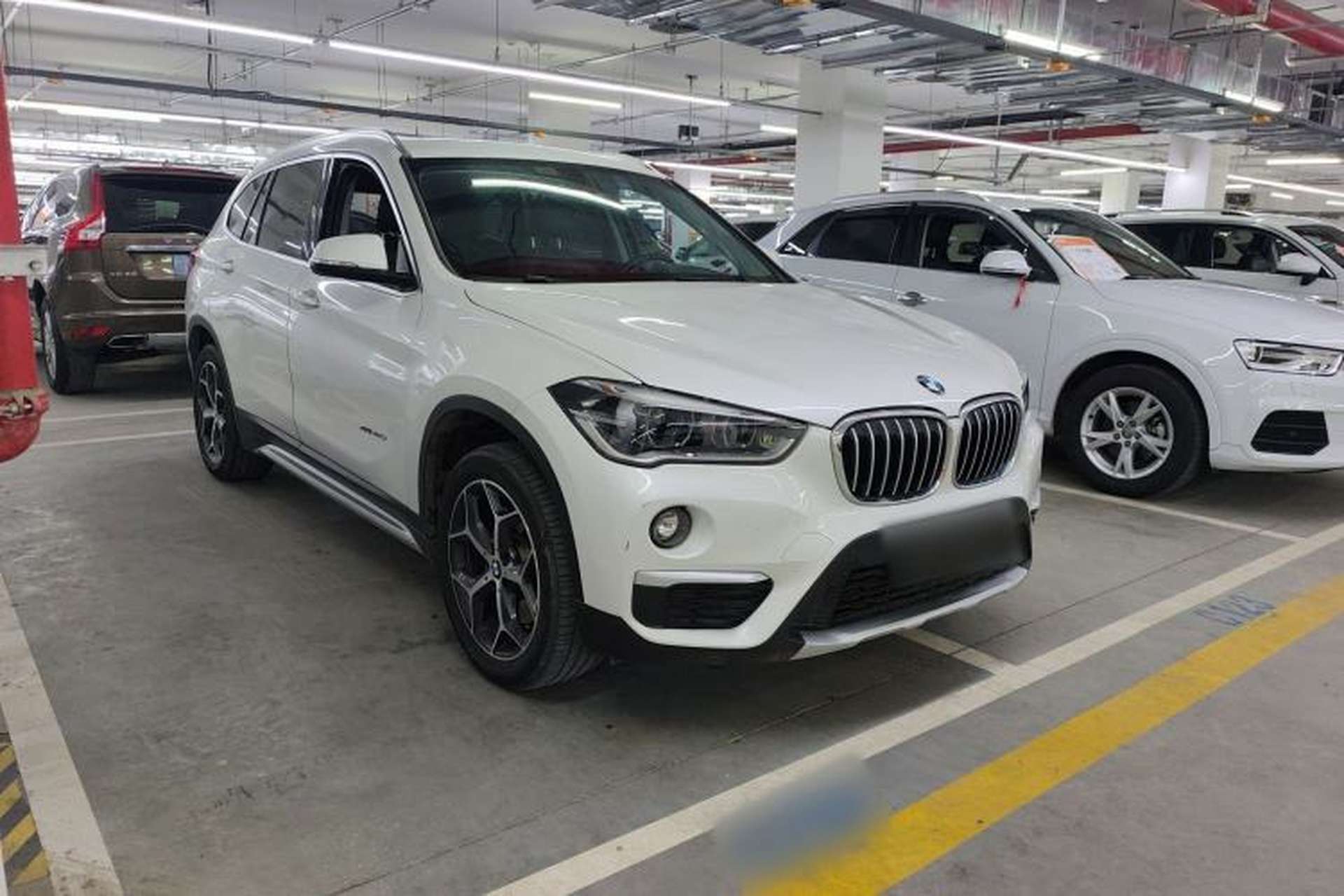 Used BMW X1 2018 xDrive20Li Luxury Edition Front Right 45 Deg
