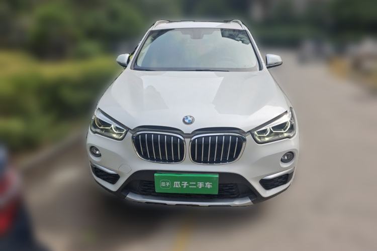 Used BMW X1 2018 xDrive20Li Luxury Edition Front Right 45 Deg