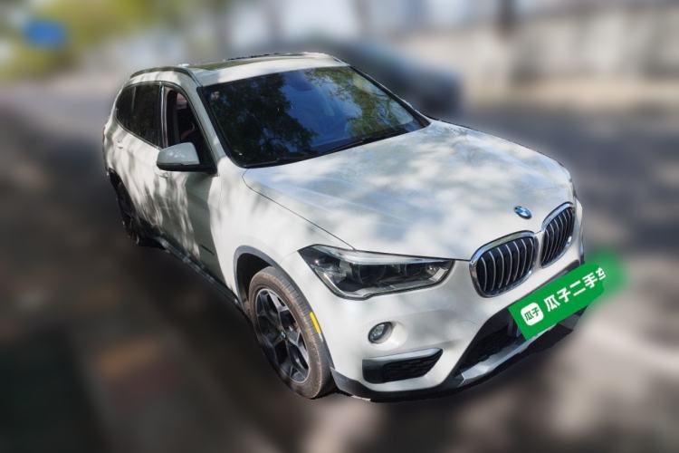 Used BMW X1 2018 sDrive18Li Luxury Model Front Right 45 Deg