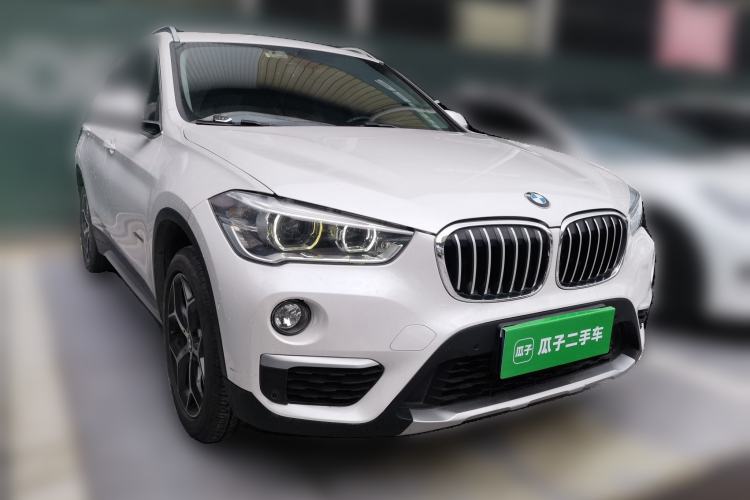 Used BMW X1 2018 xDrive20Li Luxury Model Front Right 45 Deg