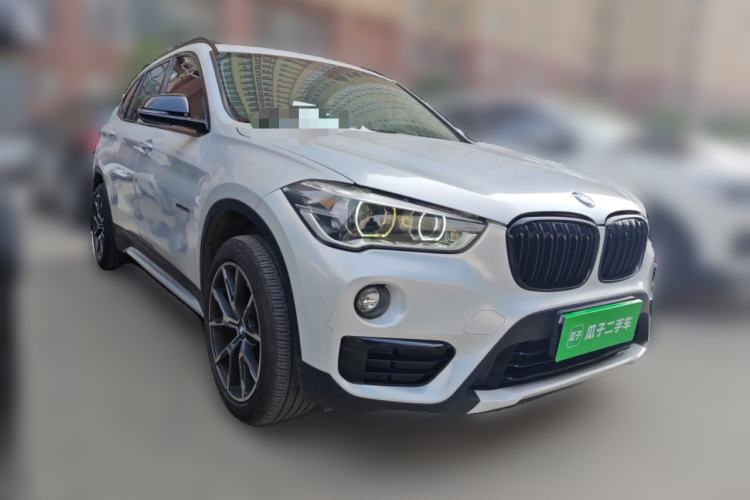Used BMW X1 2018 xDrive20Li Luxury Edition Front Right 45 Deg